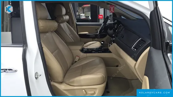 KIA CARNIVAL 9-SEATER HI-LIMOUSINE