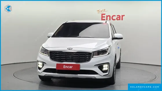 KIA CARNIVAL 7-SEATER LIMOUSINE