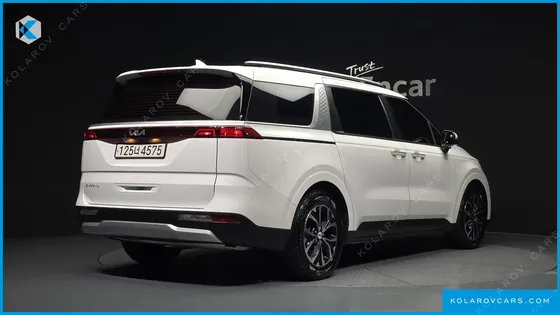 KIA CARNIVAL GASOLINE 9-SEATER PRESTIGE