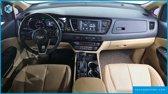KIA CARNIVAL GASOLINE 7-SEATER LIMOUSINE