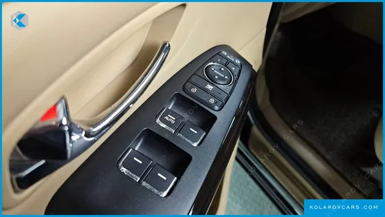 KIA CARNIVAL GASOLINE 7-SEATER LIMOUSINE