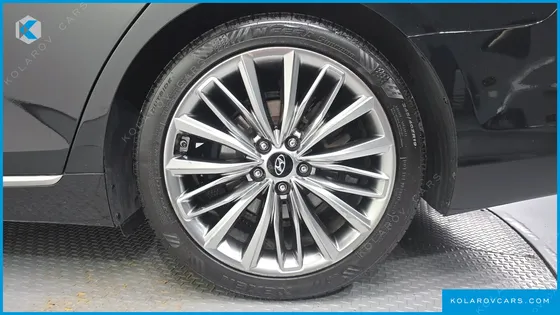 HYUNDAI GRANDEUR 3.0 LPI DSABLED PERSON