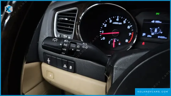 KIA CARNIVAL GASOLINE 9-SEATER NOBLESSE SPECIAL