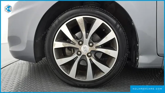 HYUNDAI ACCENT DIESEL 1.6 VGT PREMIUM