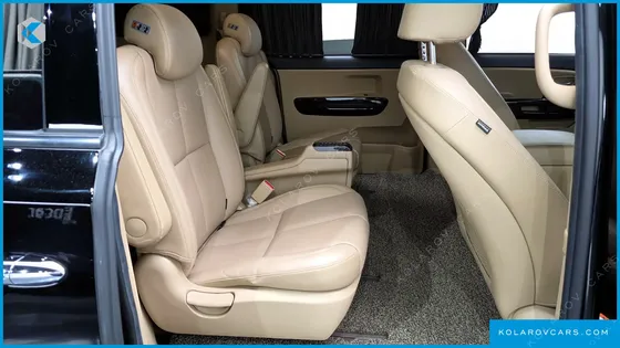 KIA CARNIVAL GASOLINE 9-SEATER HI-LIMOUSINE