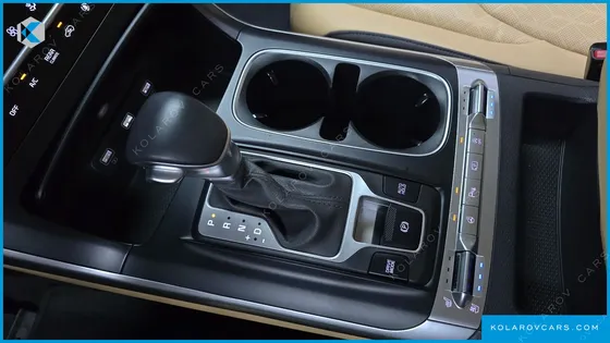 KIA CARNIVAL DIESEL 9-SEATER PRESTIGE
