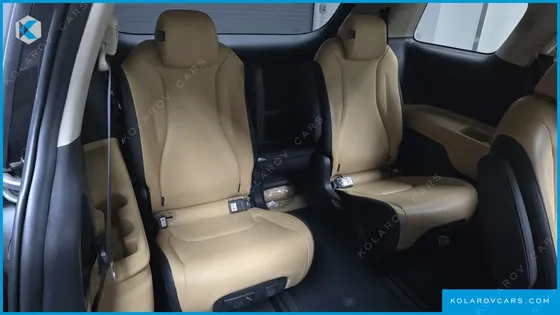 KIA CARNIVAL DIESEL 9-SEATER PRESTIGE