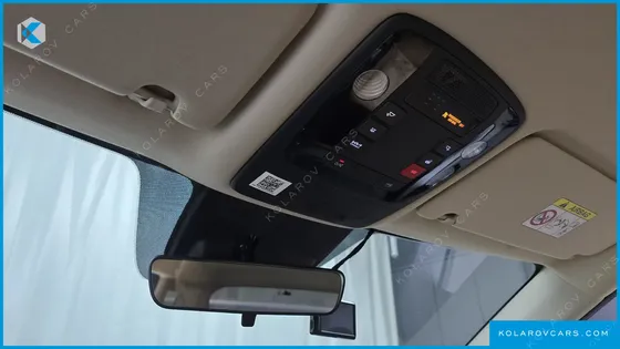 KIA CARNIVAL DIESEL 9-SEATER PRESTIGE