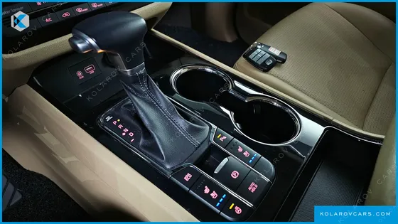 KIA CARNIVAL 9-SEATER PRSTIGE