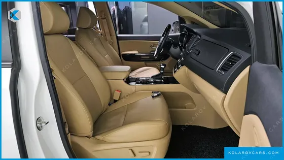 KIA CARNIVAL 9-SEATER PRSTIGE