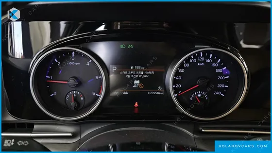 KIA CARNIVAL DIESEL 9-SEATER PRESTIGE