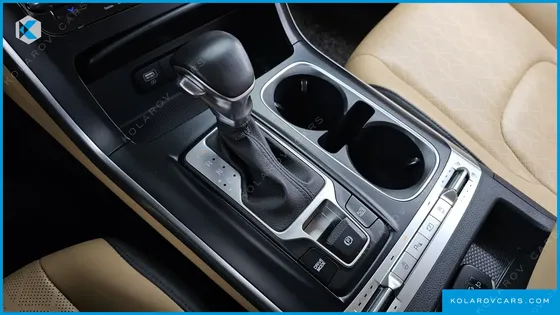 KIA CARNIVAL DIESEL 9-SEATER PRESTIGE