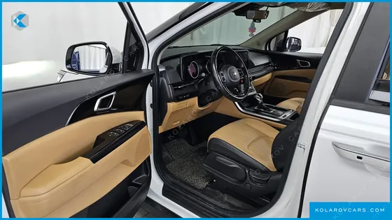 KIA CARNIVAL DIESEL 9-SEATER PRESTIGE