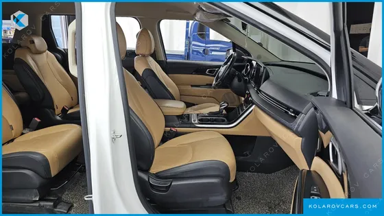 KIA CARNIVAL DIESEL 9-SEATER PRESTIGE