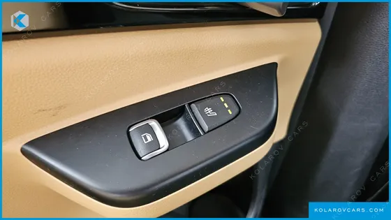 KIA CARNIVAL DIESEL 9-SEATER PRESTIGE