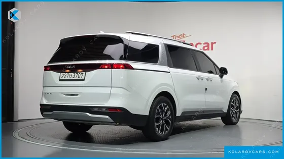 KIA CARNIVAL DIESEL 9-SEATER PRESTIGE