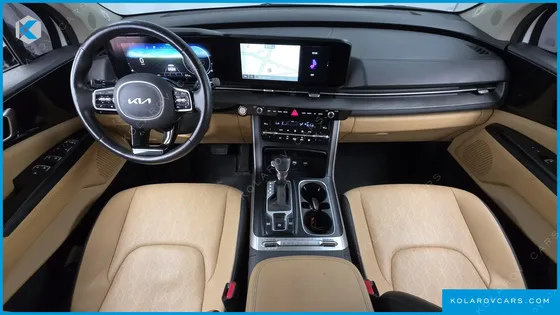 KIA CARNIVAL DIESEL 9-SEATER PRESTIGE