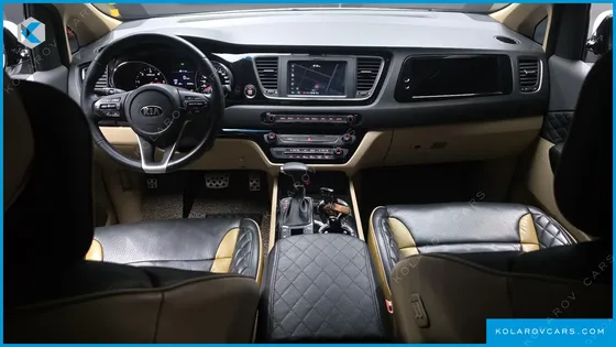 KIA CARNIVAL 9-SEATER HI-LIMOUSINE