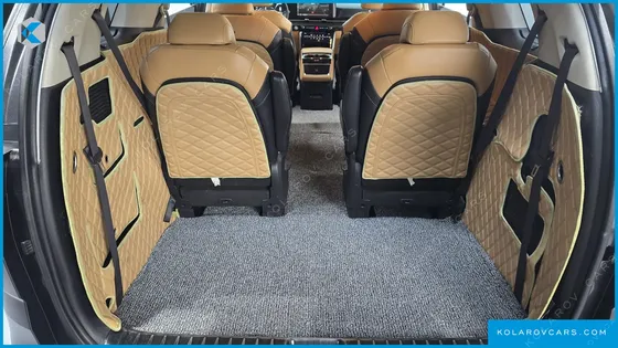 KIA CARNIVAL DIESEL 9-SEATER NOBLESSE