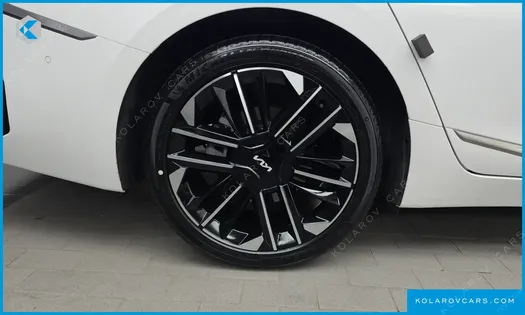 KIA K8 SIGNATURE