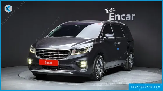 KIA CARNIVAL 7-SEATER LIMOUSINE