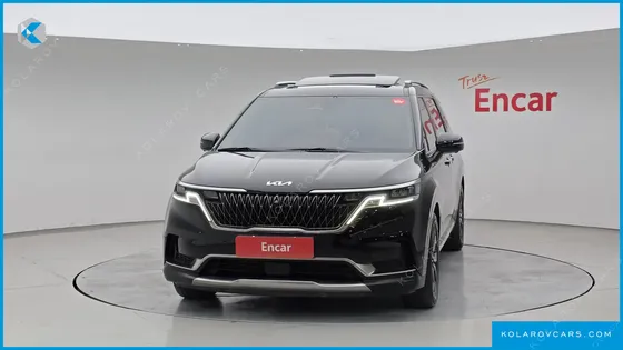 KIA CARNIVAL GASOLINE 7-SEATER OUTDOOR