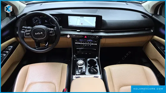 KIA CARNIVAL DIESEL 7-SEATER SIGNATURE