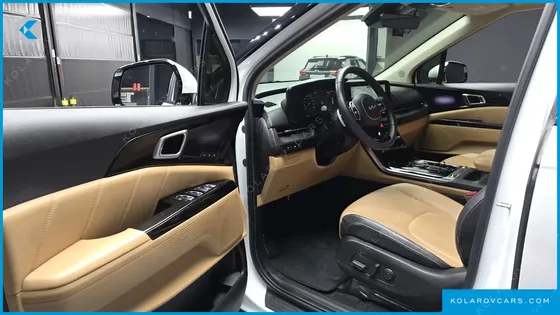 KIA CARNIVAL DIESEL 7-SEATER SIGNATURE