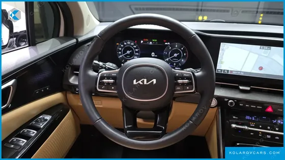 KIA CARNIVAL DIESEL 7-SEATER SIGNATURE
