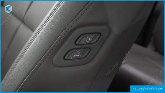 KIA CARNIVAL GASOLINE 9-SEATER NOBLESSE SPECIAL