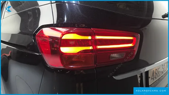 KIA CARNIVAL GASOLINE 9-SEATER NOBLESSE SPECIAL