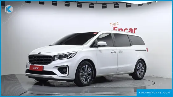 KIA CARNIVAL 9-SEATER LUXURY