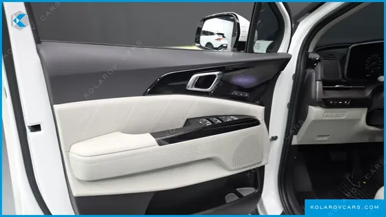 KIA CARNIVAL DIESEL 9-SEATER SIGNATURE