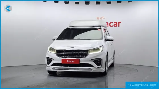 KIA CARNIVAL 7-SEATER HI-LIMOUSINE