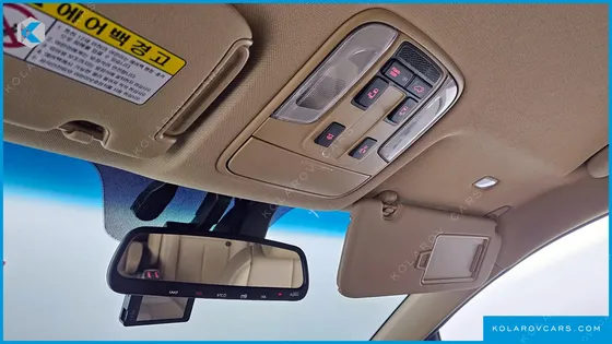 KIA CARNIVAL 7-SEATER HI-LIMOUSINE