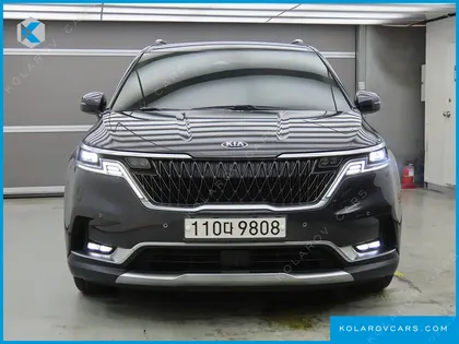 KIA CARNIVAL GASOLINE 9-SEATER SIGNATURE