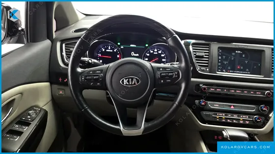 KIA CARNIVAL 11-SEATER PRESTIGE