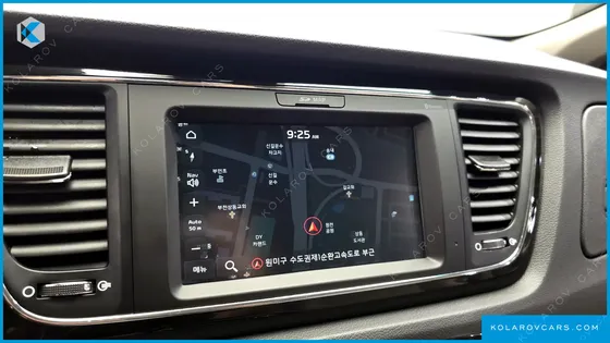 KIA CARNIVAL 11-SEATER PRESTIGE