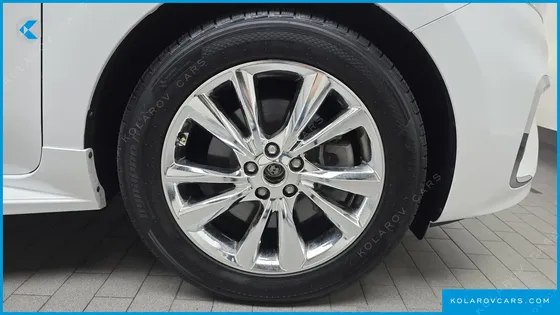 KIA CARNIVAL 9-SEATER NOBLESSE SPECIAL
