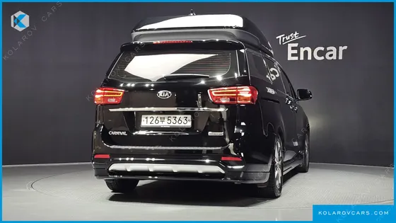 KIA CARNIVAL 9-SEATER HI-LIMOUSINE