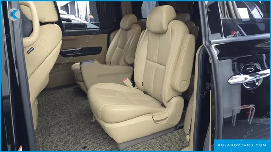 KIA CARNIVAL 9-SEATER HI-LIMOUSINE