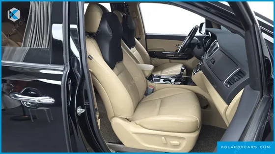 KIA CARNIVAL 9-SEATER HI-LIMOUSINE