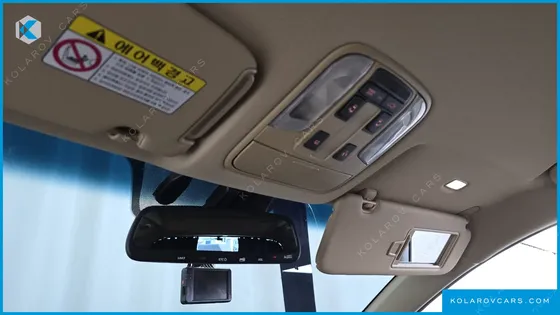 KIA CARNIVAL 9-SEATER HI-LIMOUSINE