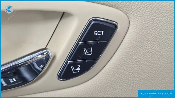 KIA CARNIVAL 9-SEATER HI-LIMOUSINE