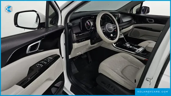 KIA CARNIVAL DIESEL 9-SEATER NOBLESSE