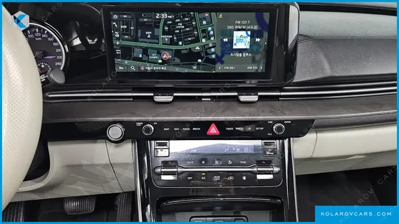 KIA CARNIVAL DIESEL 9-SEATER NOBLESSE