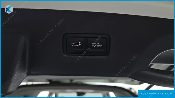 KIA CARNIVAL DIESEL 9-SEATER NOBLESSE