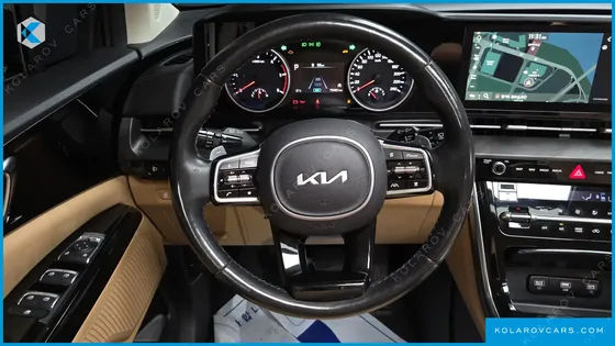 KIA CARNIVAL DIESEL 9-SEATER NOBLESSE
