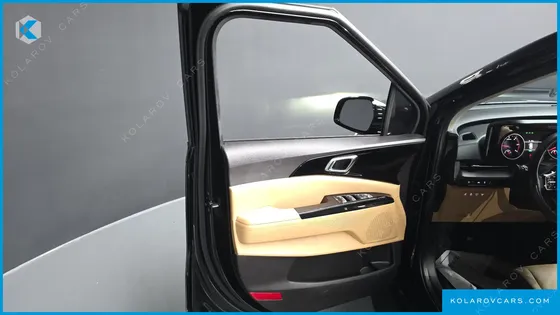KIA CARNIVAL DIESEL 9-SEATER NOBLESSE