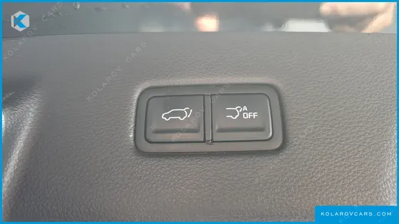 KIA CARNIVAL DIESEL 9-SEATER NOBLESSE